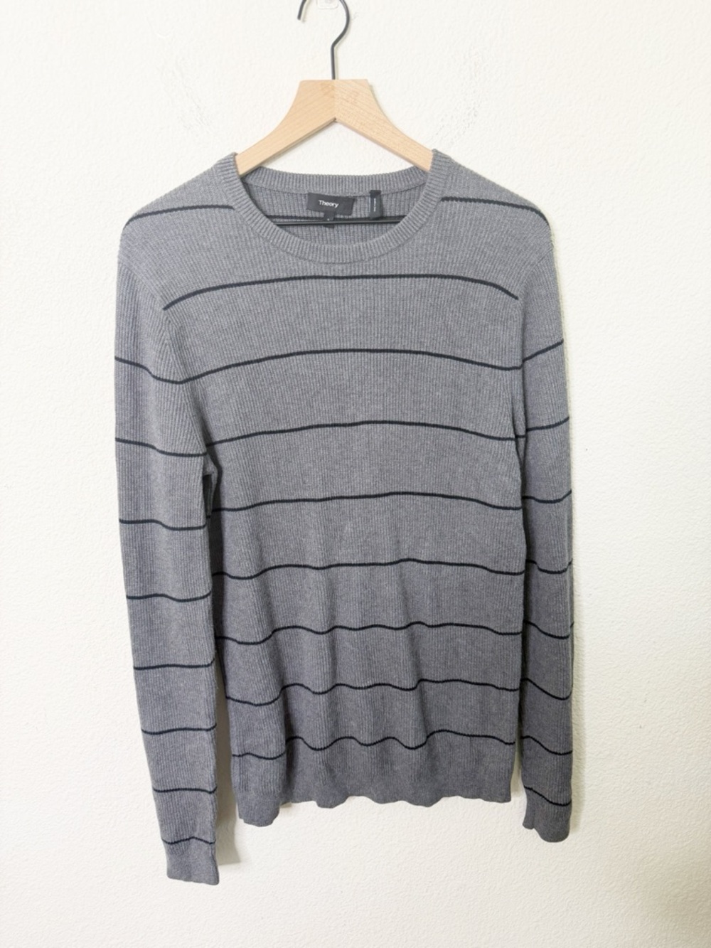Theory Ronnel Breach Gray Striped Sweater Pullover Crewneck Mens Size S